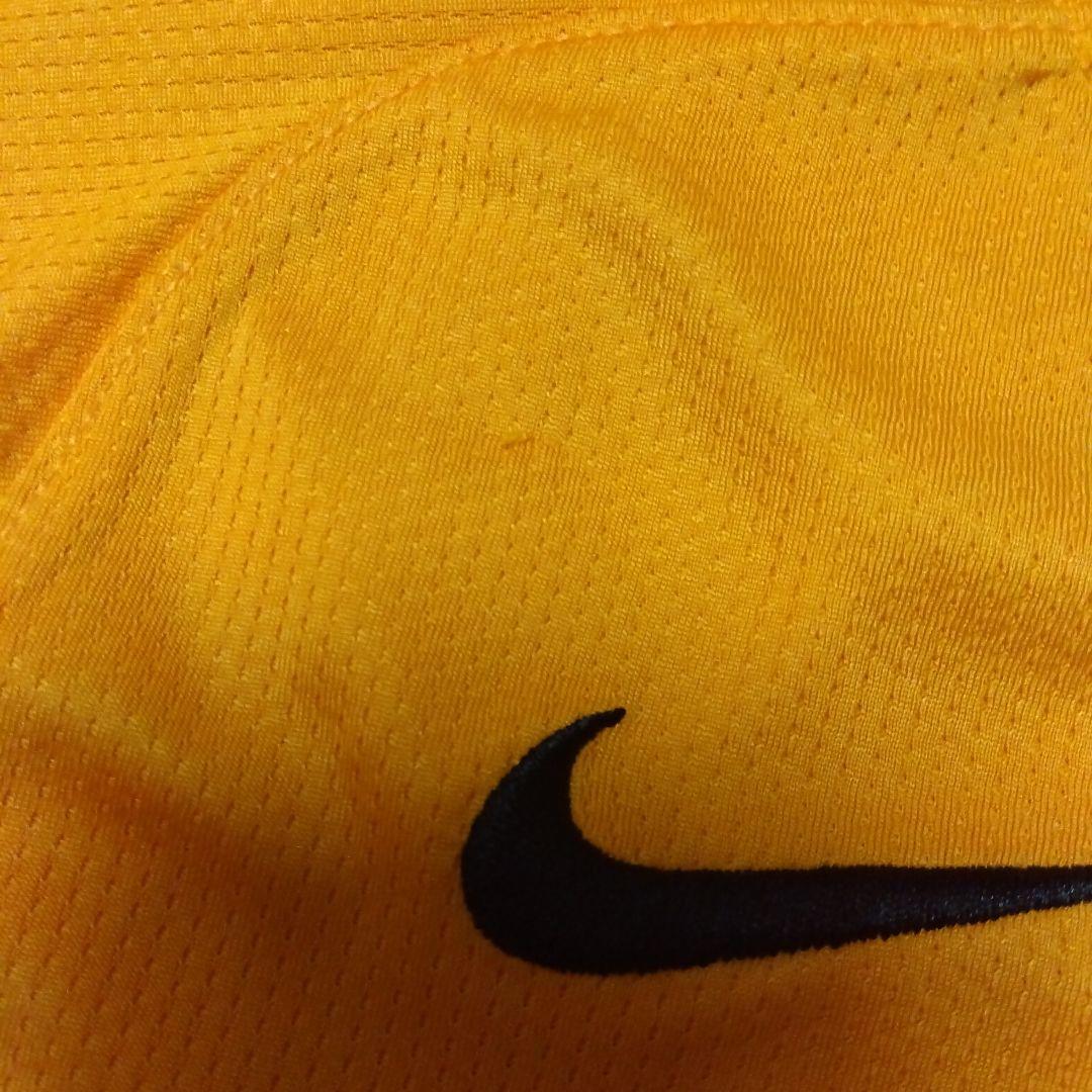 読売ジャイアンツ　巨人　坂本　オレンジ　ユニフォーム 　１点