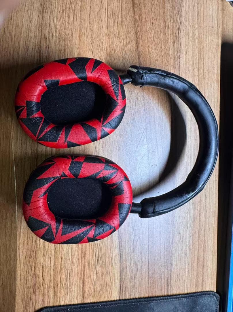 じゅんじゅん　SONY　WH-1000XM5　使えますが全体的に状態が悪い