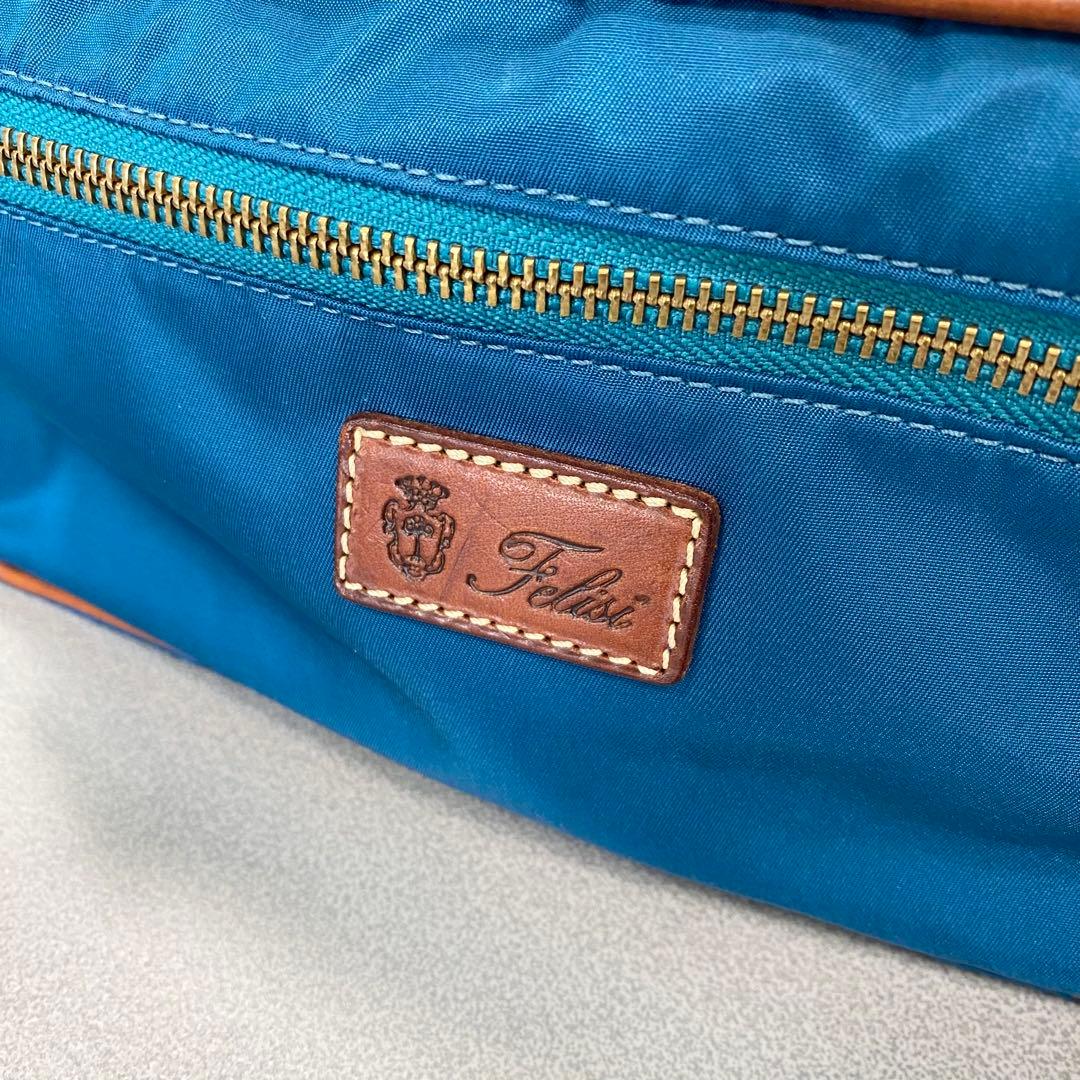 felisi フェリージ　多機能バッグ