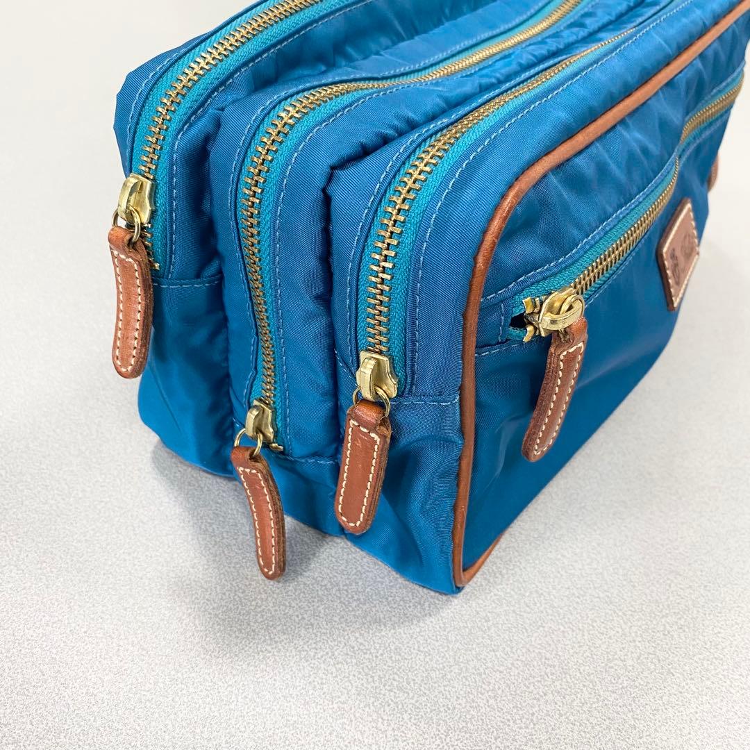 felisi フェリージ　多機能バッグ