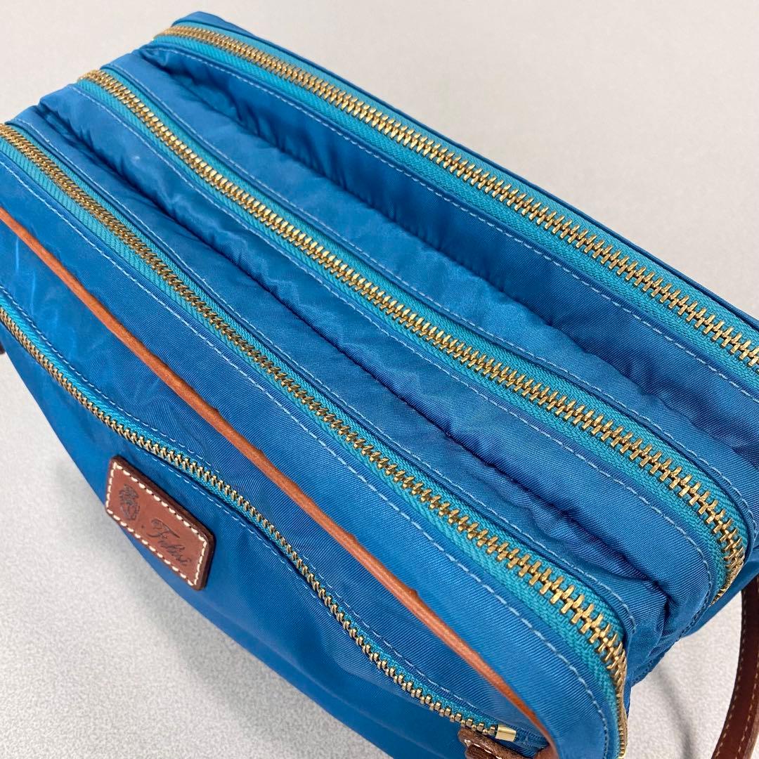 felisi フェリージ　多機能バッグ