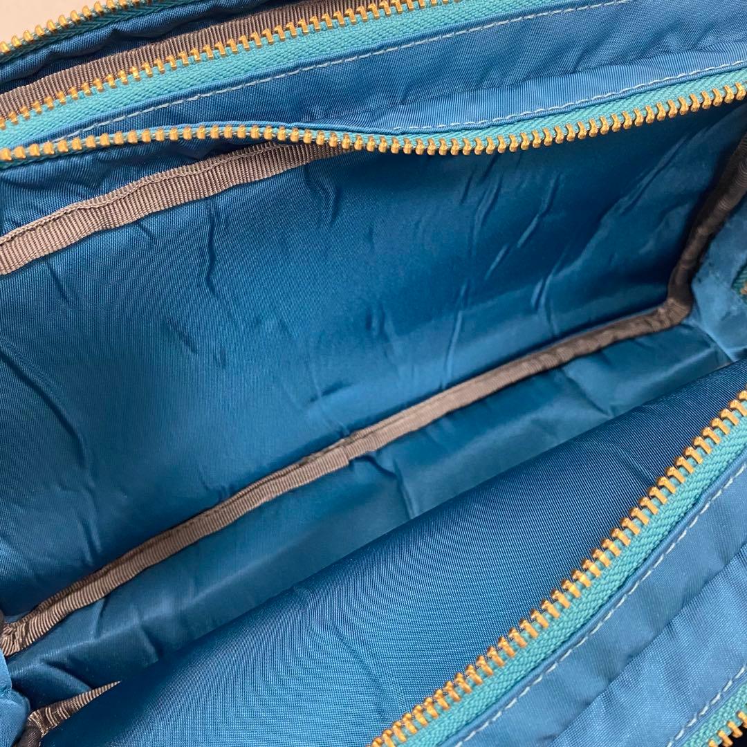 felisi フェリージ　多機能バッグ