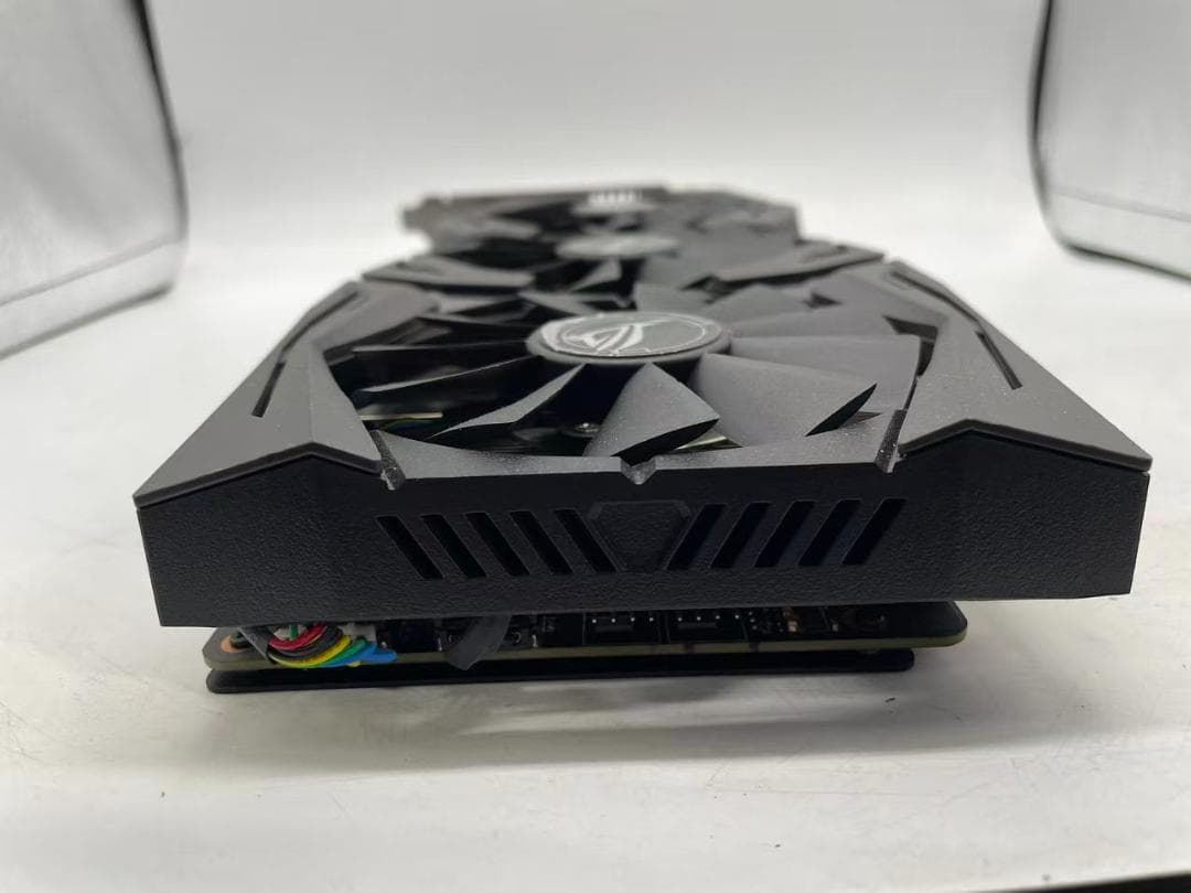 ASUS STRIX GTX1080 8gb グラフィックボード