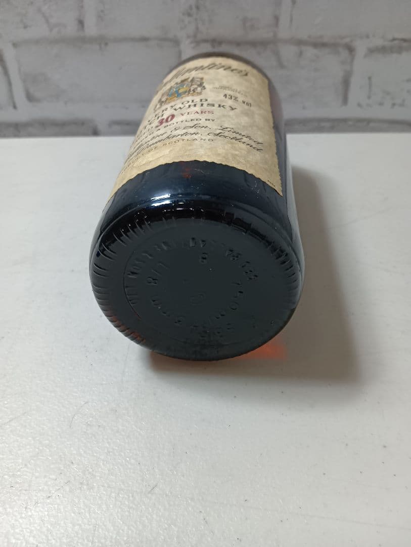 バランタイン 30年 スコッチウイスキー 750ml