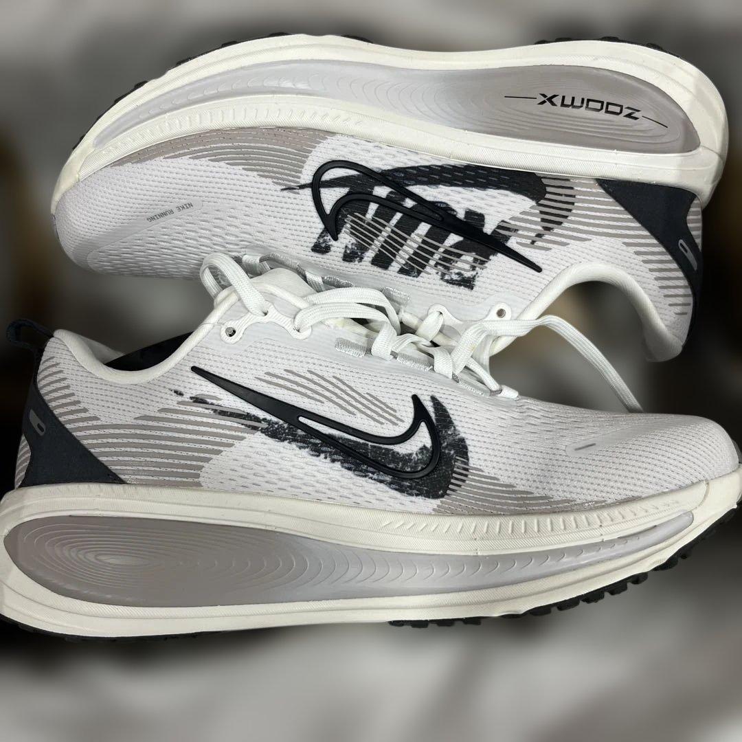 スパイク・シューズ Nike VOMERO 18 RUN 26cm