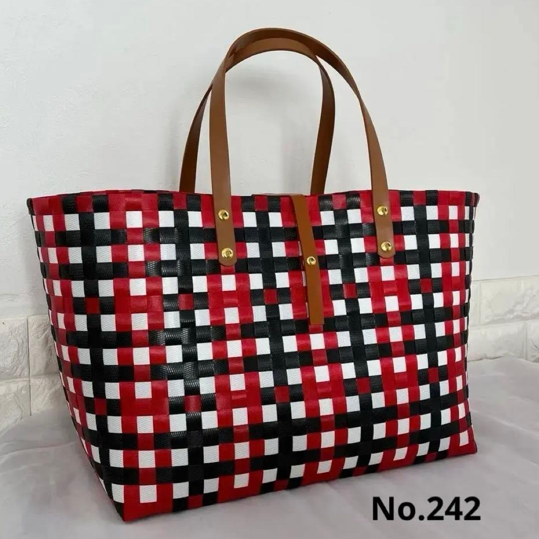 【やえちゃんねる】　プラかご2点