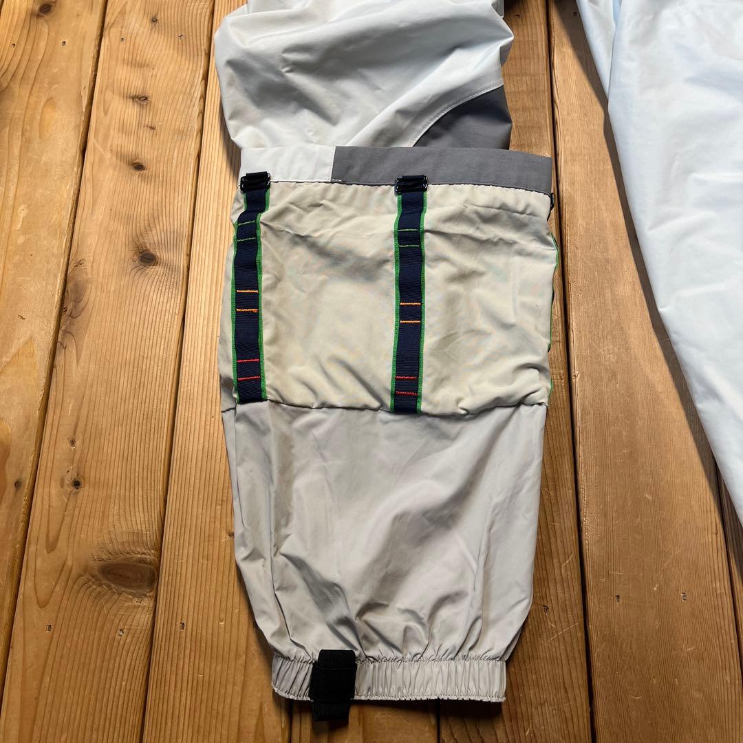 モンベル キッズ スノウウェア 140cm パウダーステップパンツ中古品 美品