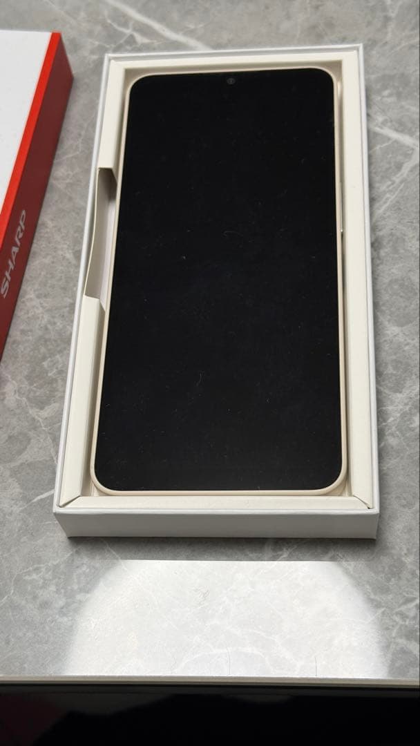 AQUOS wish4 SH-52E ドコモ版 未使用品