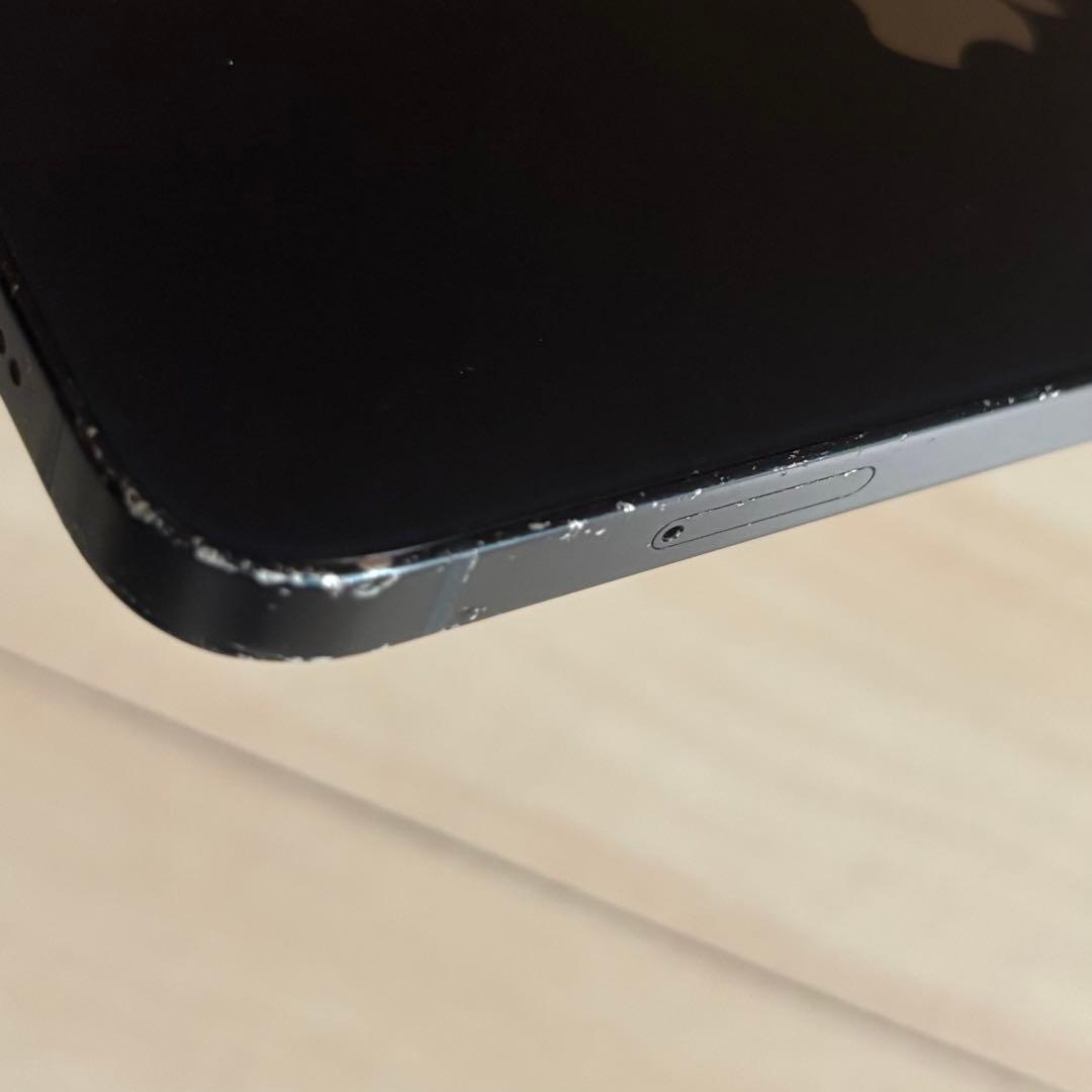 Apple iPhone 13 本体 外装傷あり