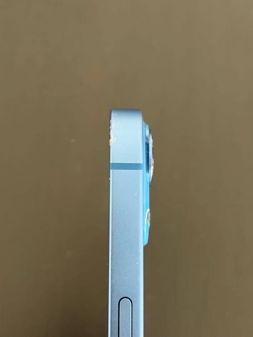 Apple iPhone 13 本体 ブルー