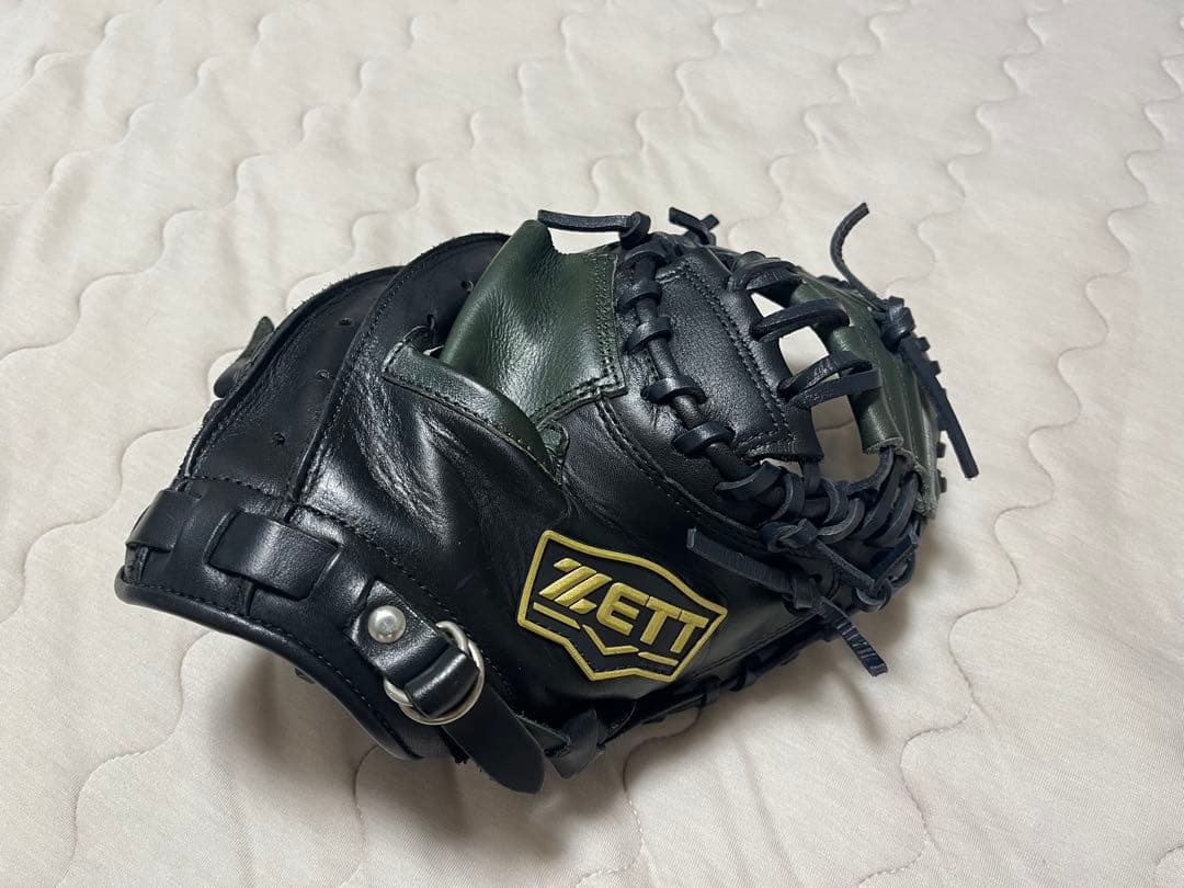 ゼット　トレーニングミット　キャッチャーミット