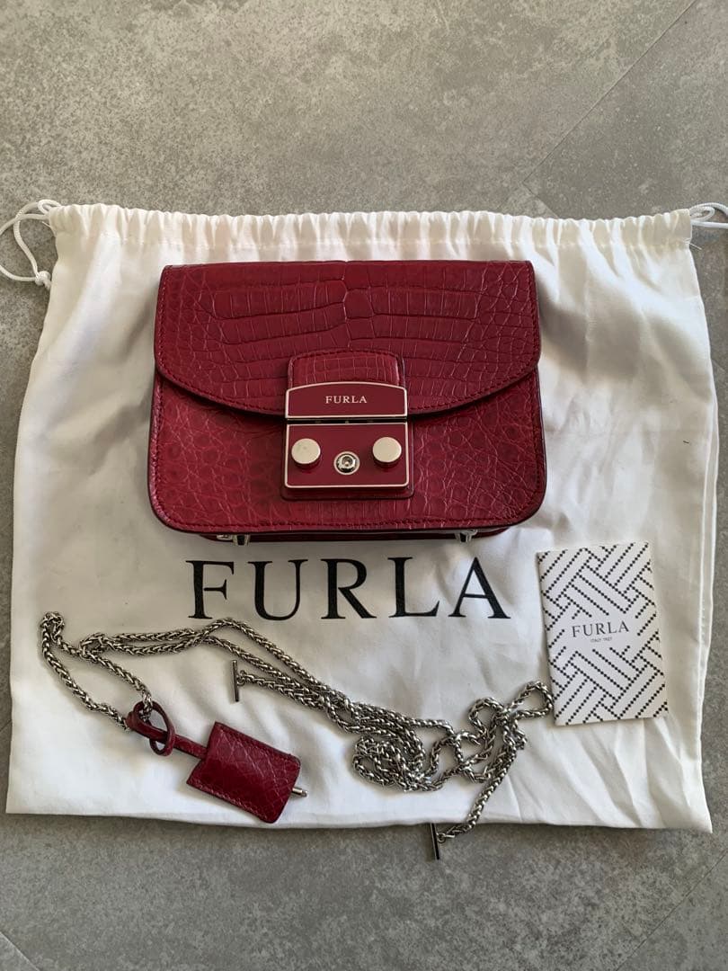 フルラ メトロポリス クロコダイル　バッグ