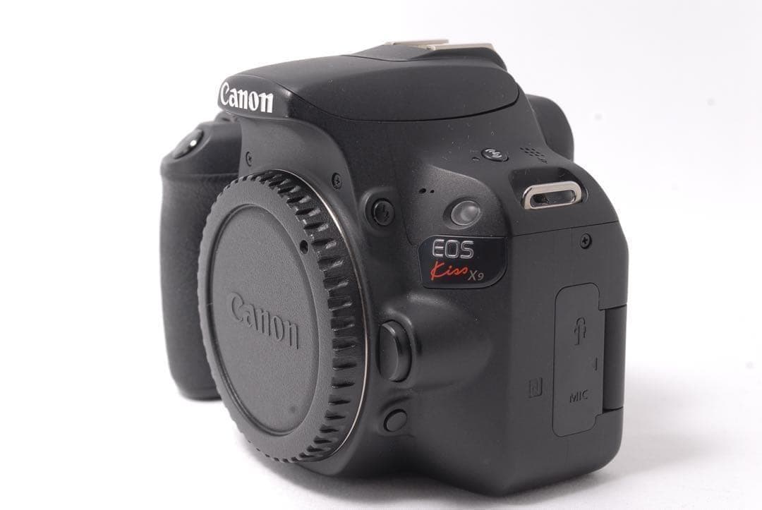 美品✨届いてすぐ使える♪Canon Kiss X9♪レンズセット★おまけ多数♡
