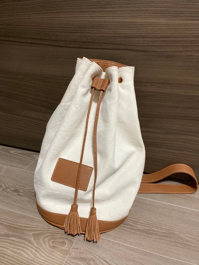 ACATE アカーテ キャンパス　シュリンクレザーワンショルダーバッグ