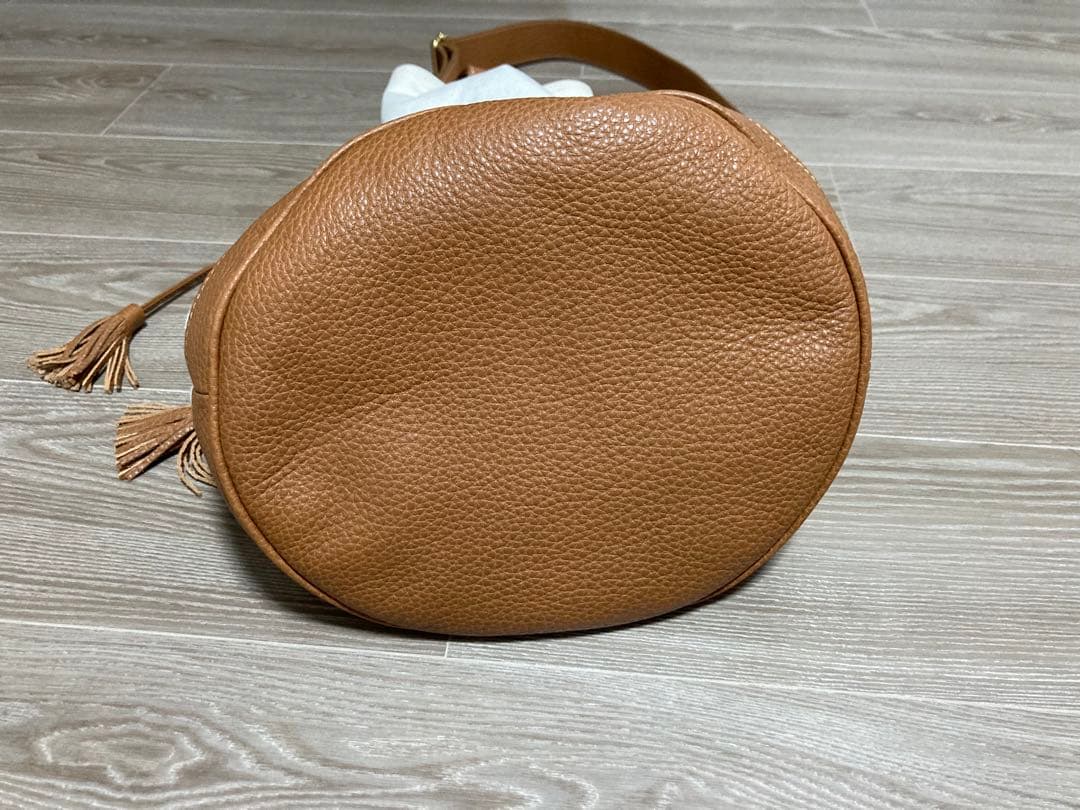 ACATE アカーテ キャンパス　シュリンクレザーワンショルダーバッグ