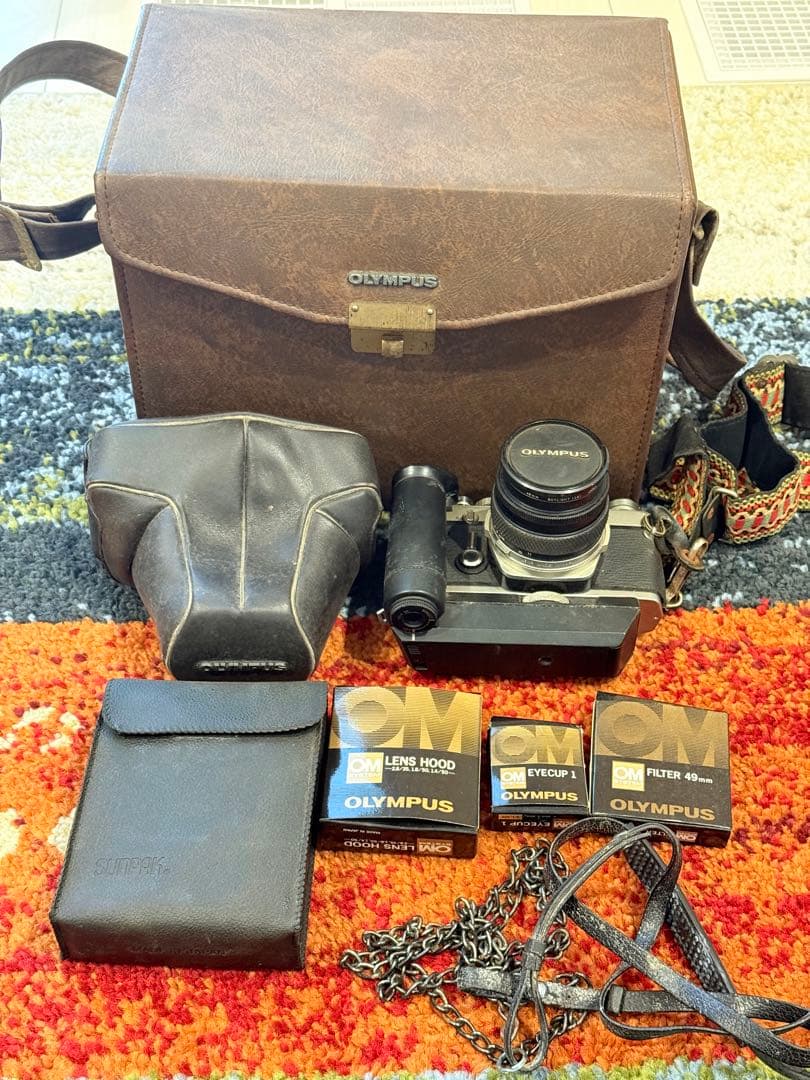 OLYMPUS OM-1 カメラ一式 ケース付 ジャンク