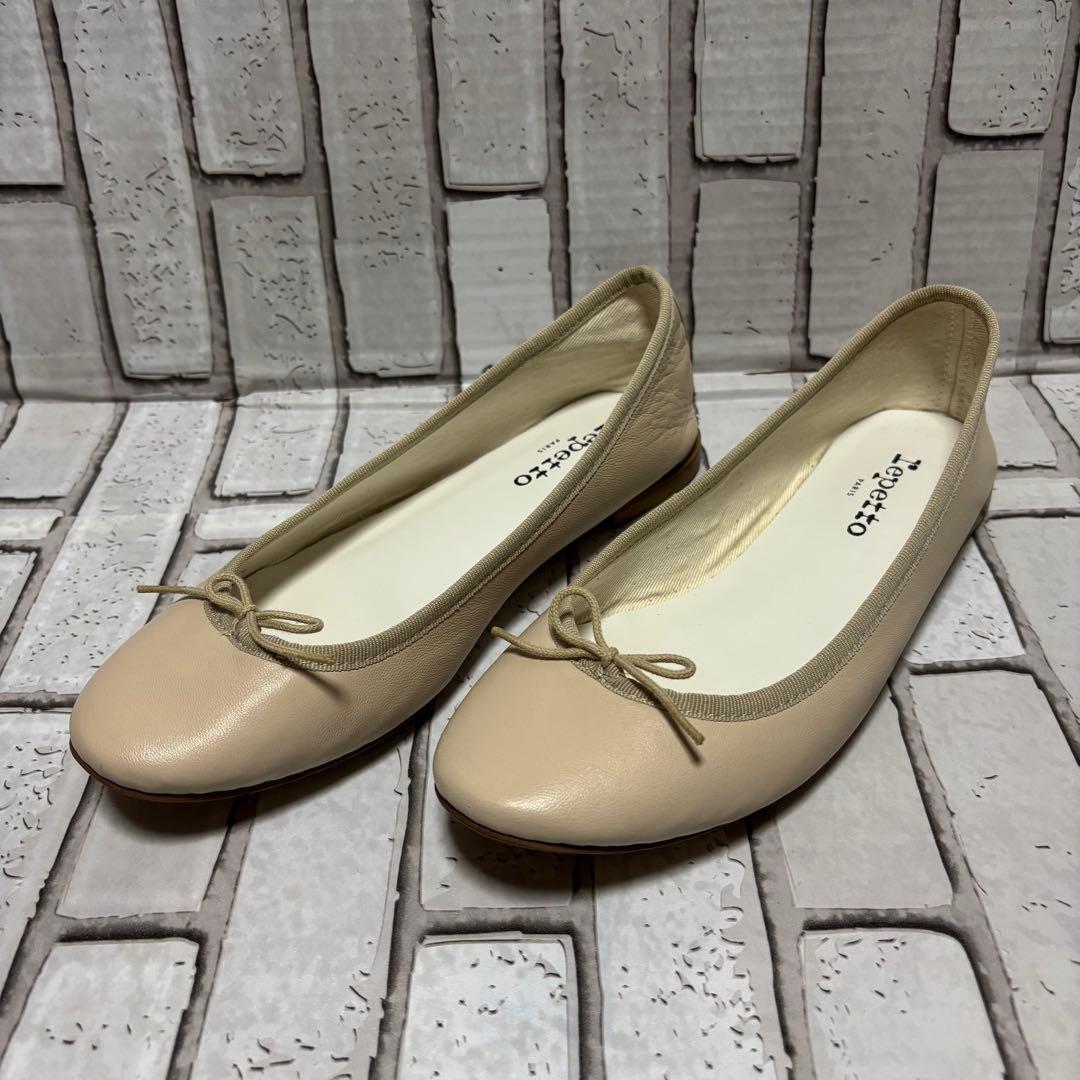 未使用級 repetto サンドリオン レザー ライトベージュ 39.5