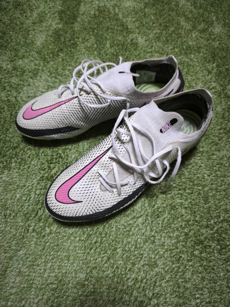 Nike ファントムGT SG PRO ホワイト/ピンク　28.5cm