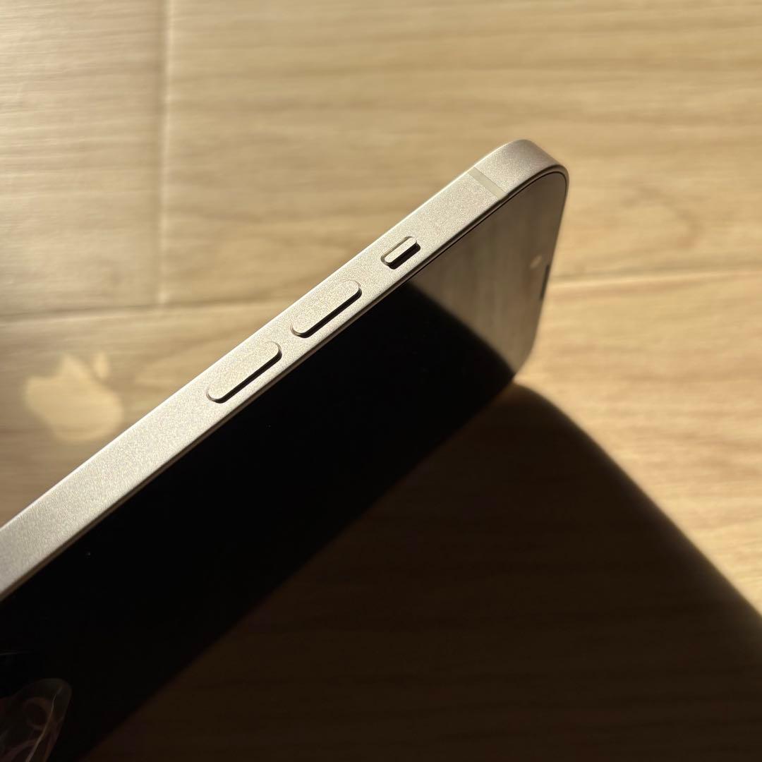 あずきさま【SIMフリー】iPhone 13 256GB 80%