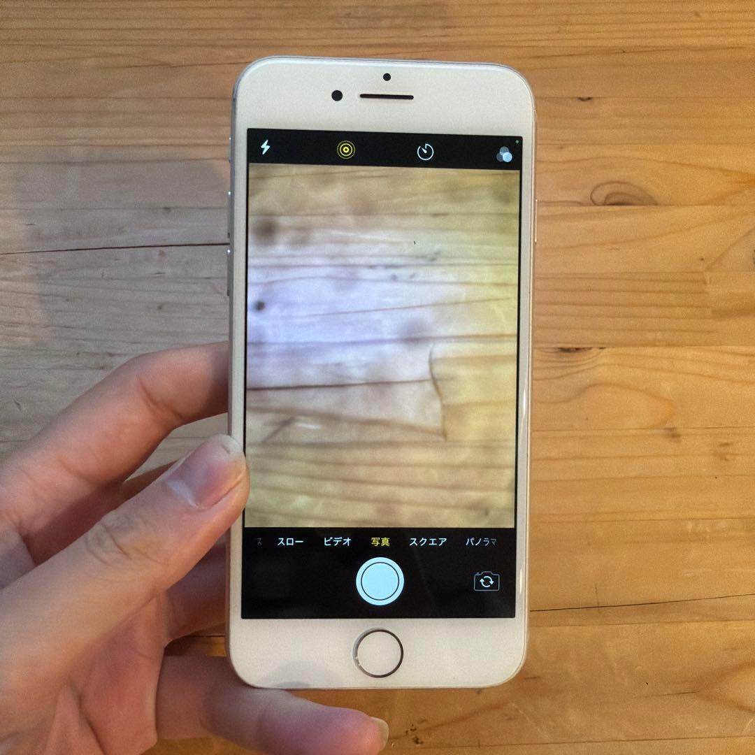 Apple iPhone 8 本体