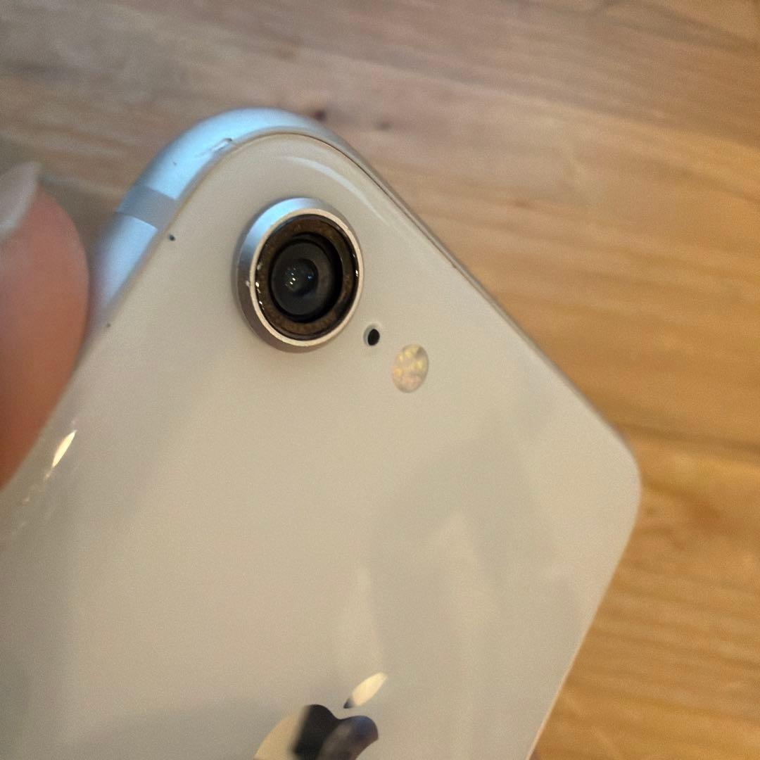 Apple iPhone 8 本体