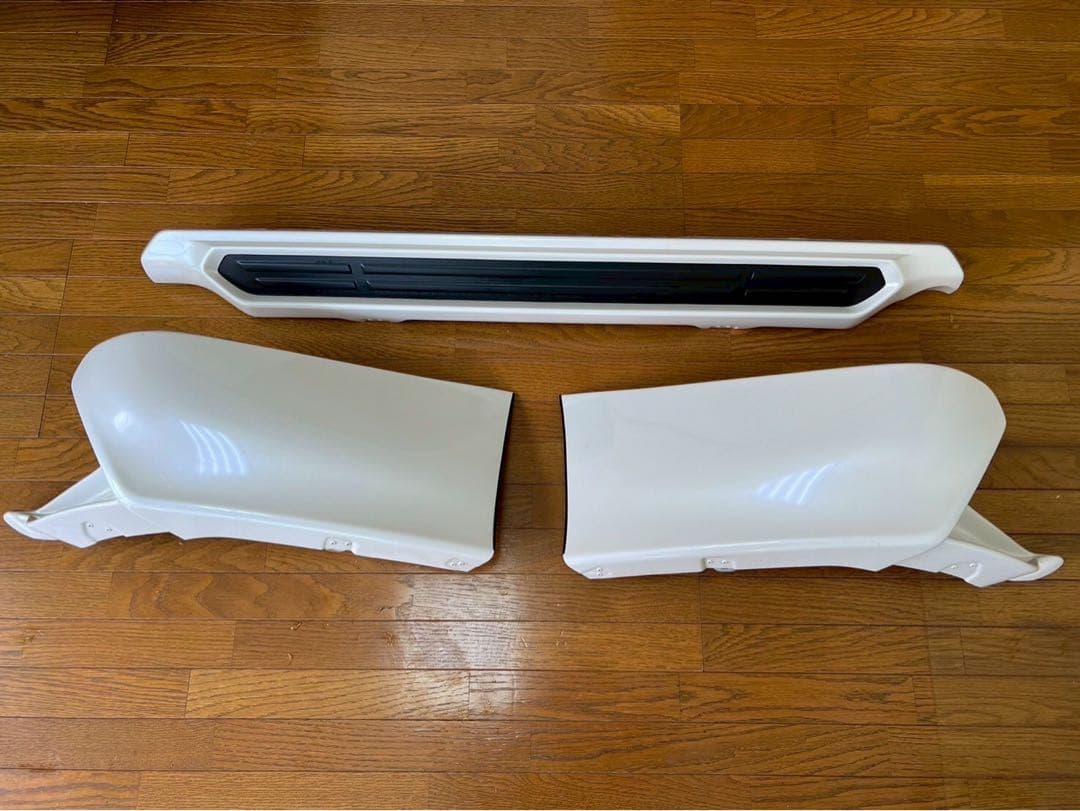 ランドクルーザープラド 150後期 TRDエアロLED有 フロントとリア