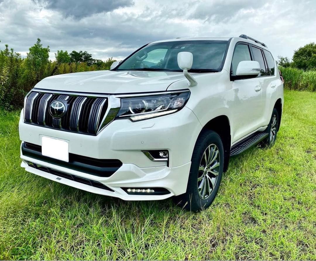 ランドクルーザープラド 150後期 TRDエアロLED有 フロントとリア