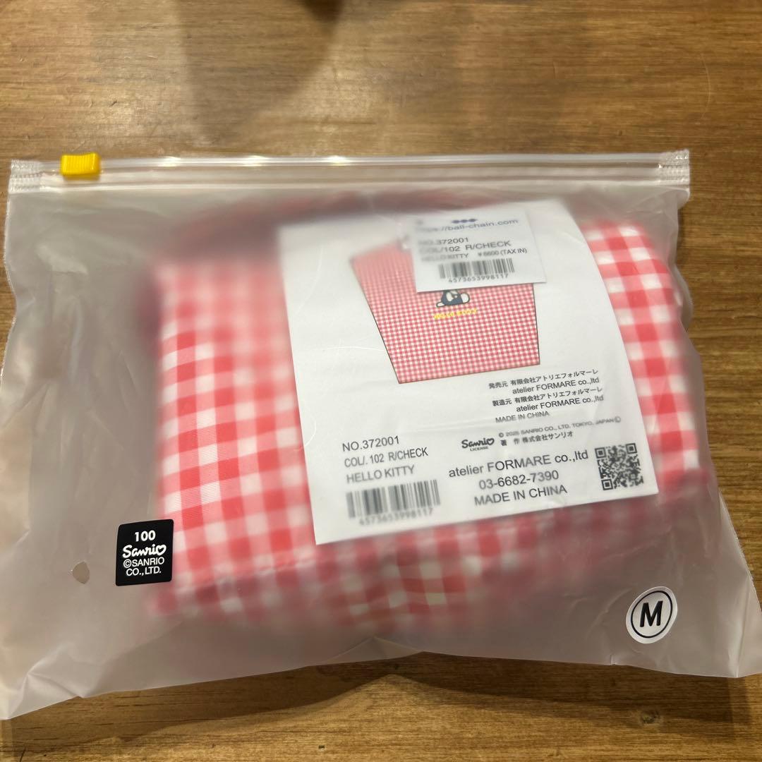 今週末まで出品予定　即発送可　ボールアンドチェーン　サンリオ　ハローキティ　M