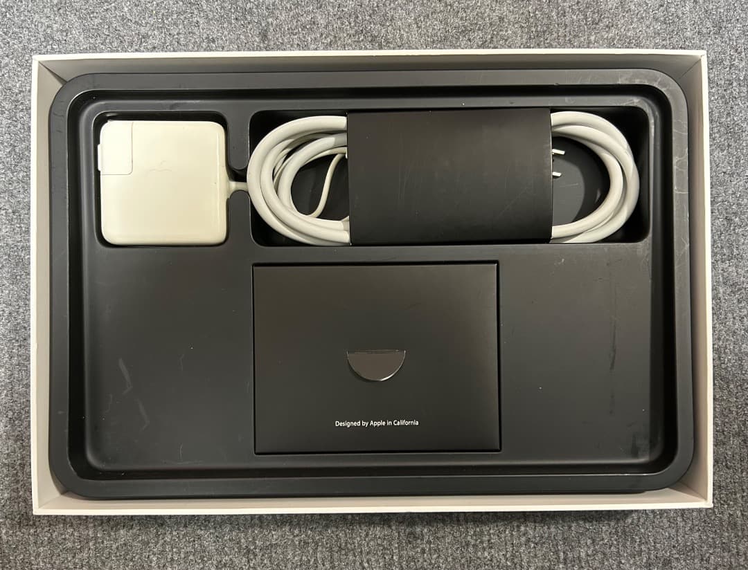 Macbook Air 2015 i5 8Gb 512Gb 11インチ 美品