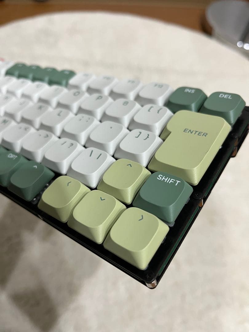 Teihai70H 自作70%キーボード　ロープロ日本語配列　おまけ付き