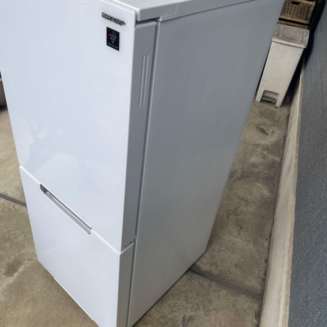 美品⭐︎SHARP 冷蔵庫 プラズマクラスター ホワイト⭐︎はる‼️