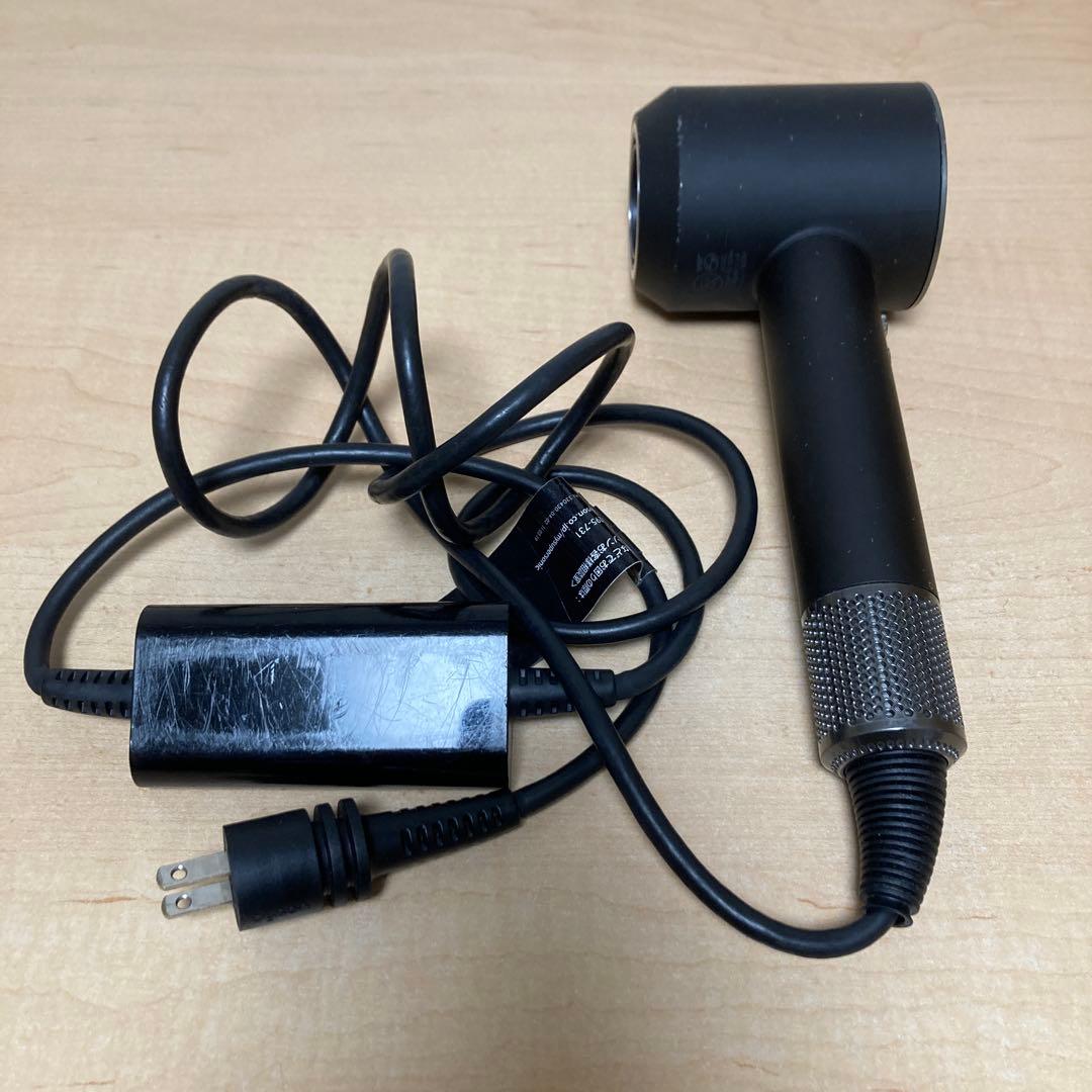 ダイソン　ヘアドライヤー　HD08