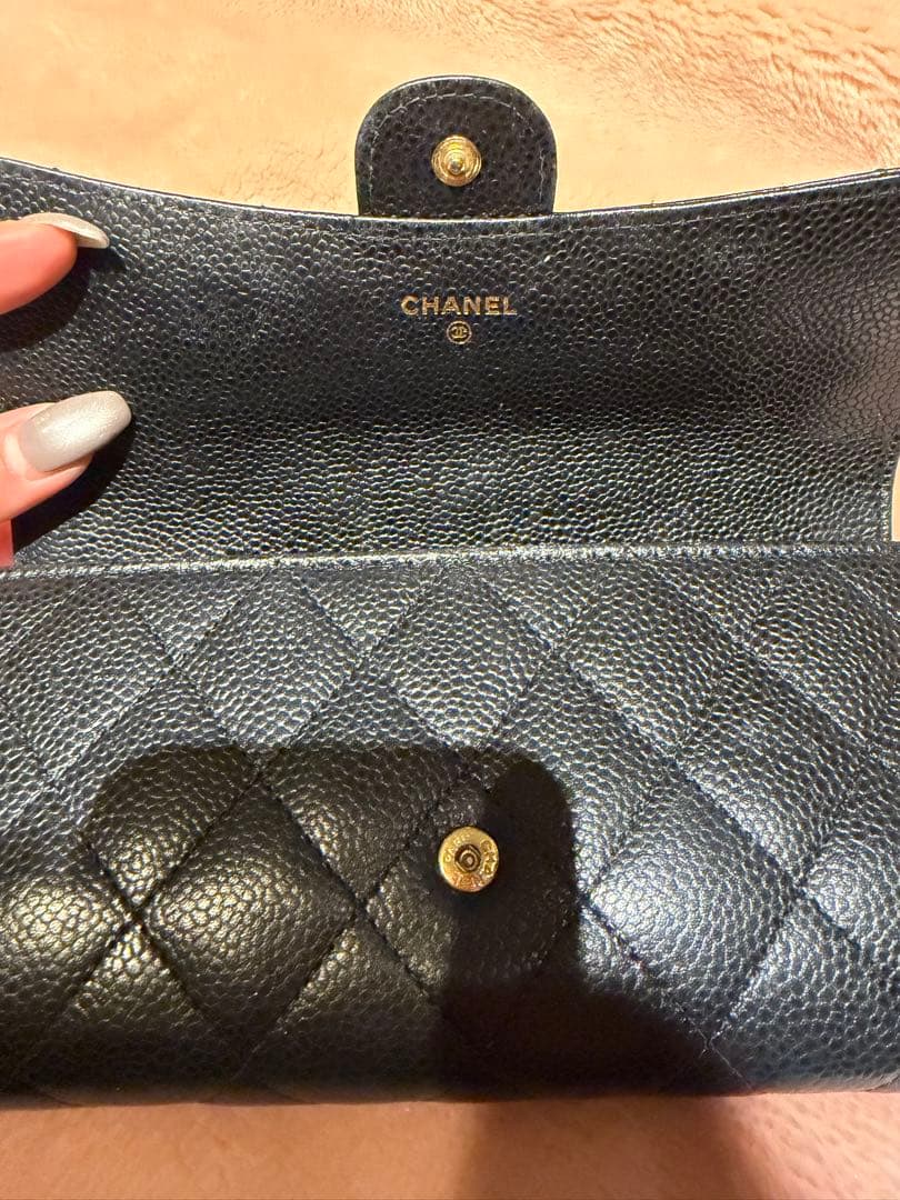 CHANEL キルティング ブラックレザー長財布