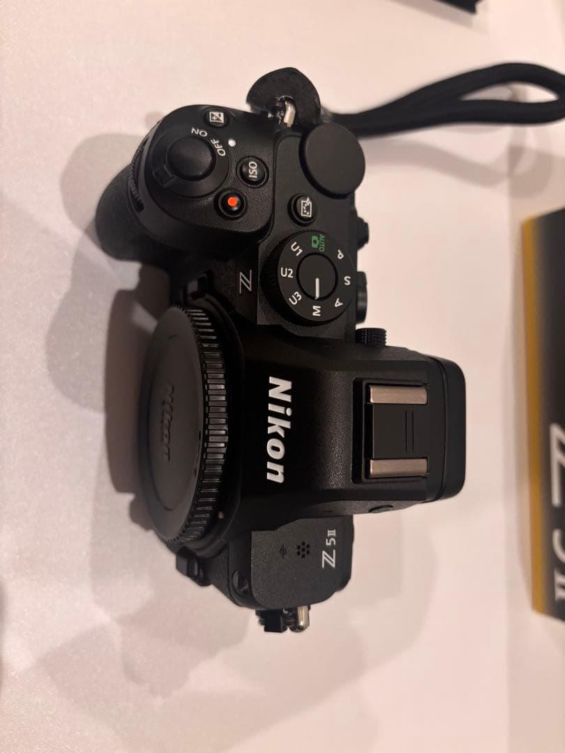 Nikon Z 5 II デジタル一眼レフ (SDカード付き)