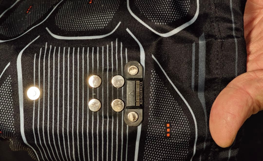 SIXPAD Core Beltホームジムアプリ対応　 Mサイズ USED 美品