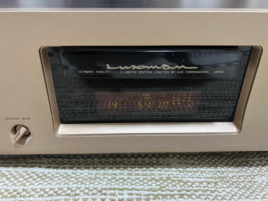 LUXMAN　ラックスマン　Ｄ-600s　CDプレーヤー