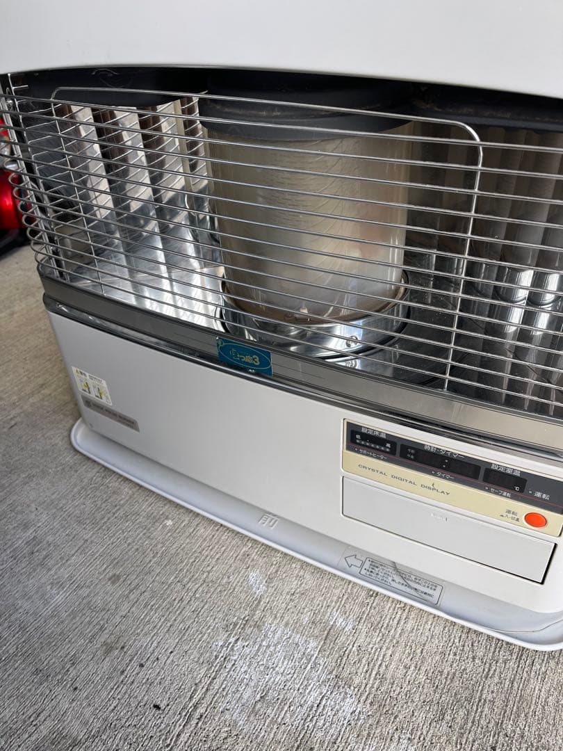 サンポット煙突式床暖対応石油ストーブ品番「UFH‐F70PR4』00年式中古品！