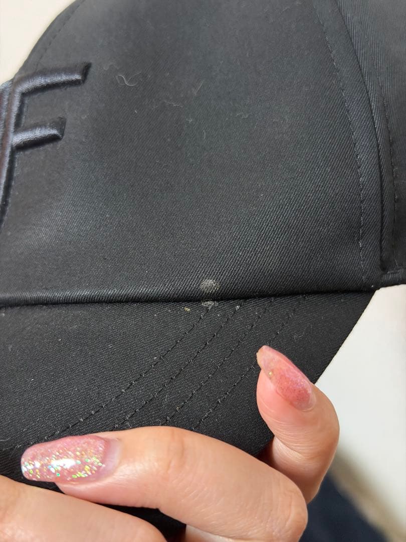 TOM FORD 黒キャップ