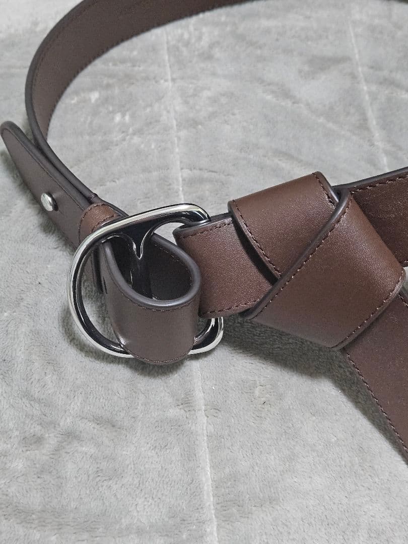 ブラウンレザーベルト クロスデザイン