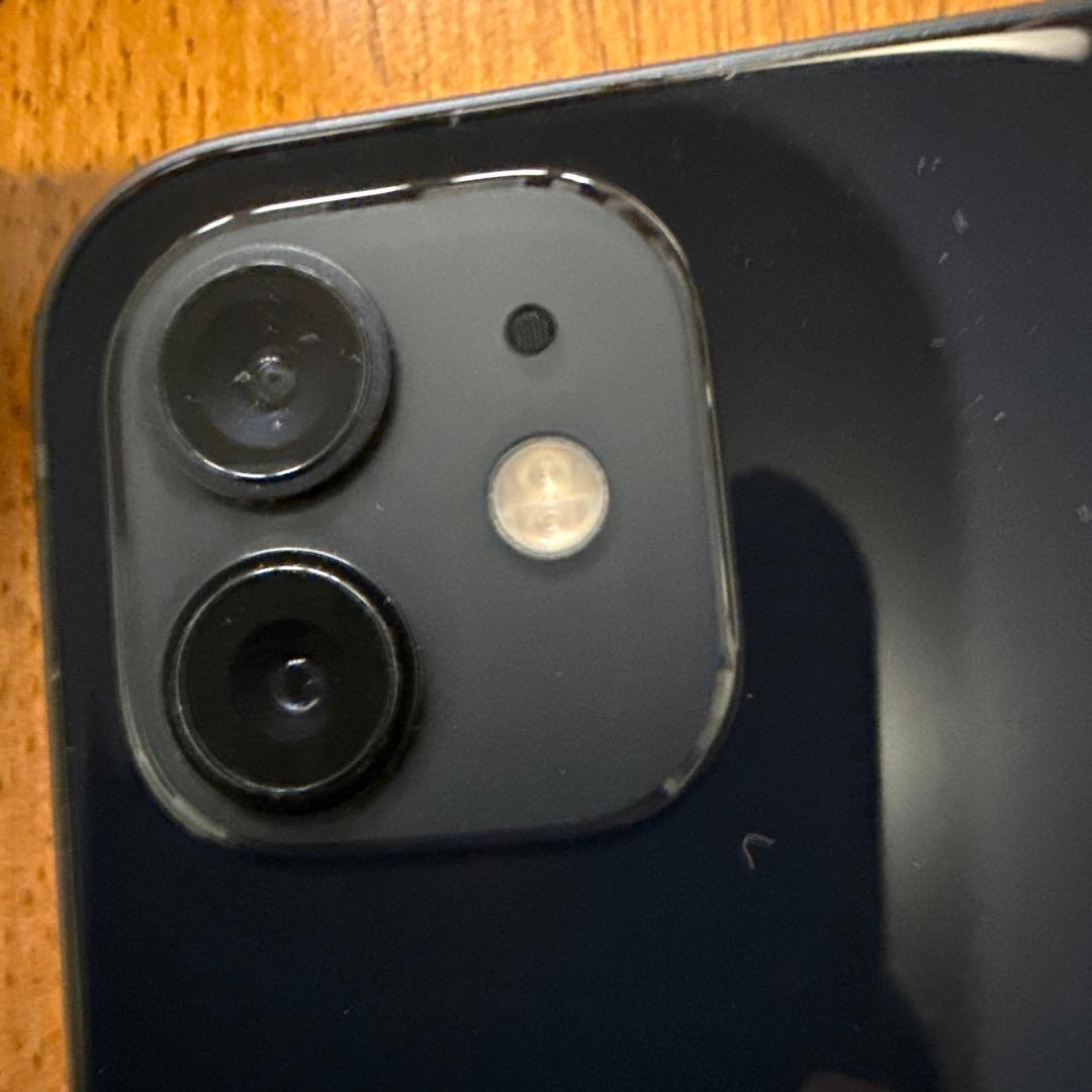 iPhone12 ブラック