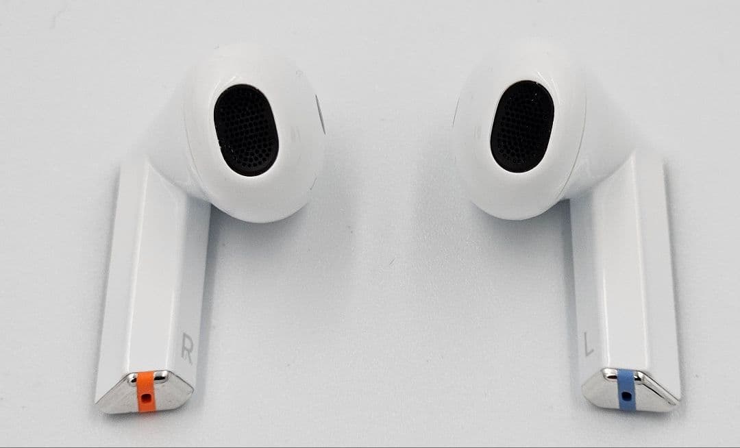 Samsung Galaxy Buds3 ホワイト