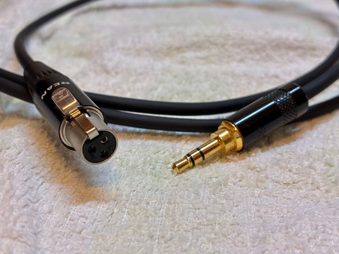 beyerdynamic DT900 PRO X 本体とVIABLUE製ケーブル