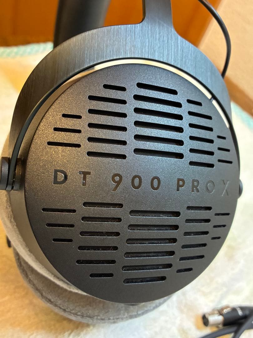 beyerdynamic DT900 PRO X 本体とVIABLUE製ケーブル
