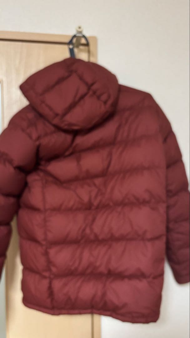 montbell バーガンディ ダウンジャケット