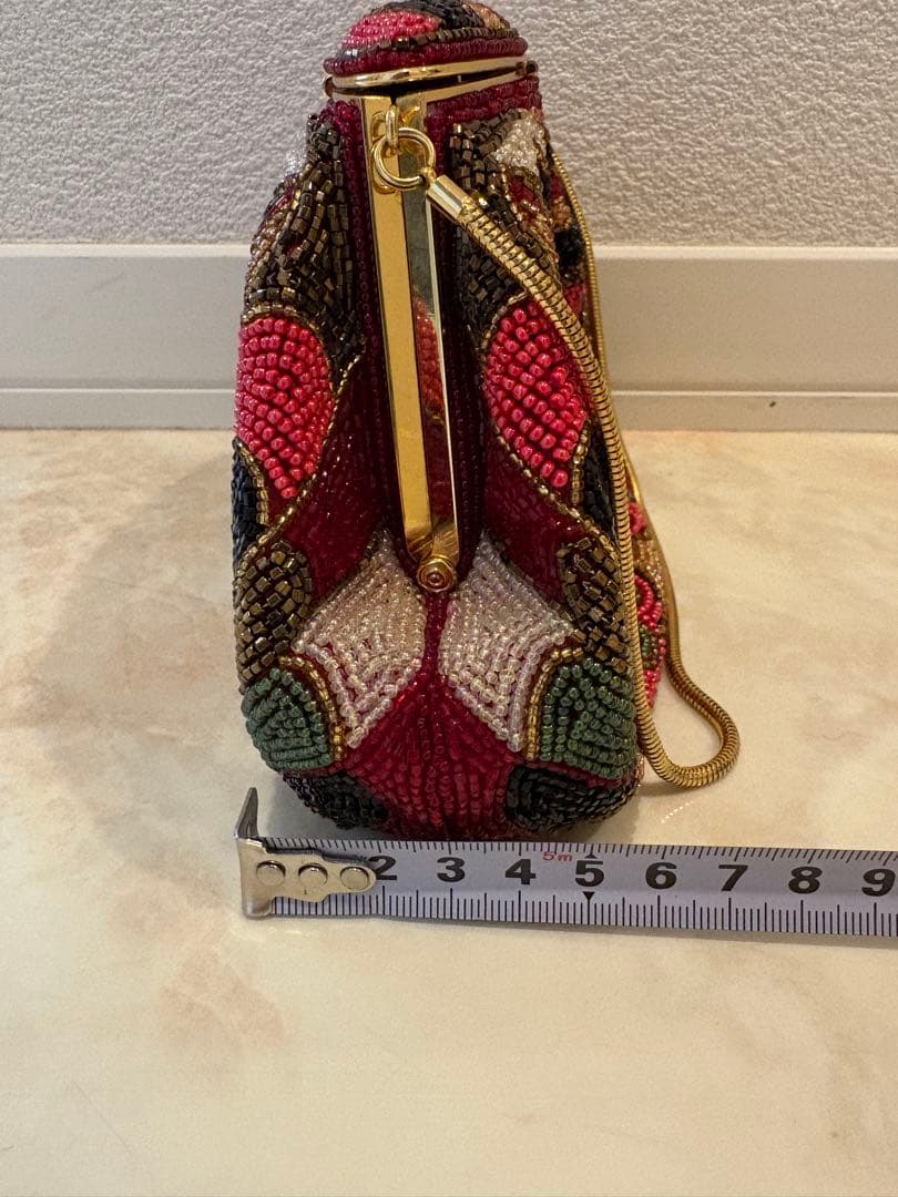 LUMY はしもと　　ビーズ装飾 フラワーモチーフ パーティーバッグ