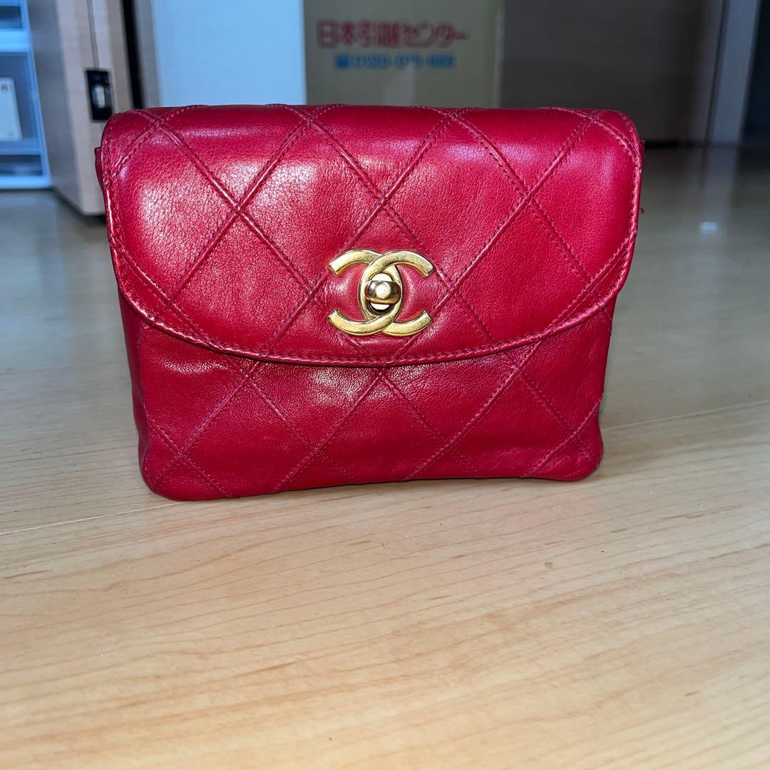 シャネル　マトラッセ　ビコローレ　チェーン　ウエストポーチ　バッグ　レッド