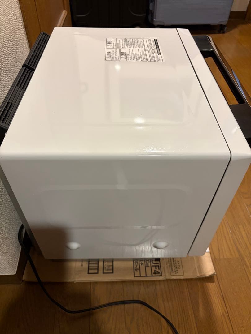 東芝過熱水蒸気石窯オーブンレンジ 　　ER-SD3000(W) 2022年製