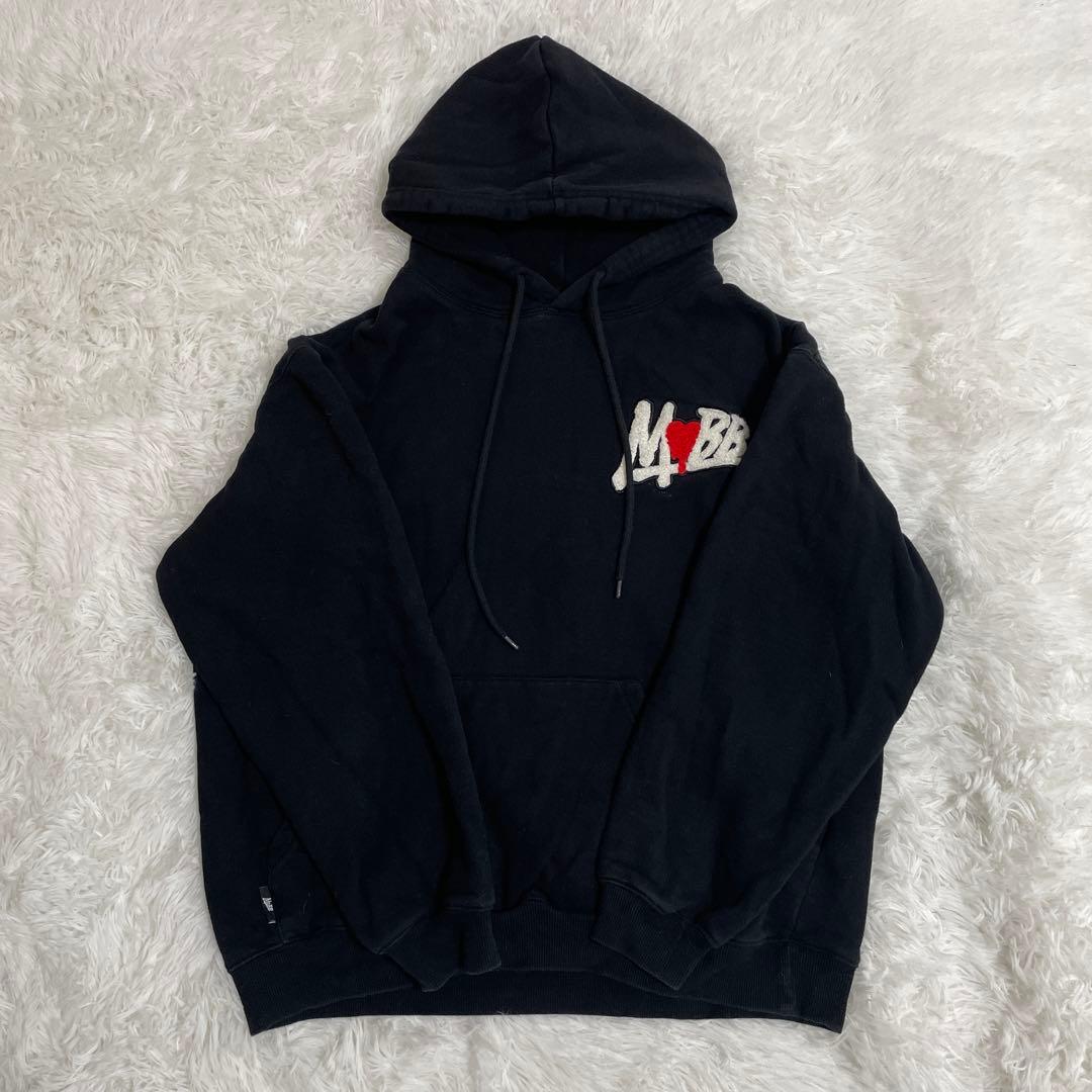 MOBB. ハートデザイン　刺繍　フード付きパーカー　L