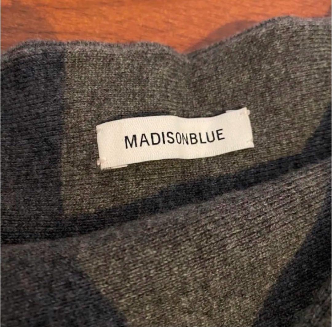 マディソンブルー　ハイウエストショートパンツ