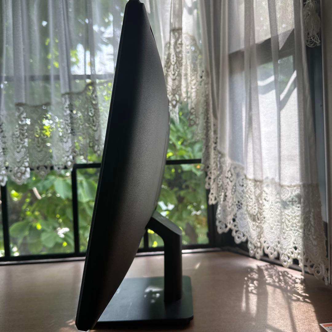 DELL モニターとケーブル(HDMI)